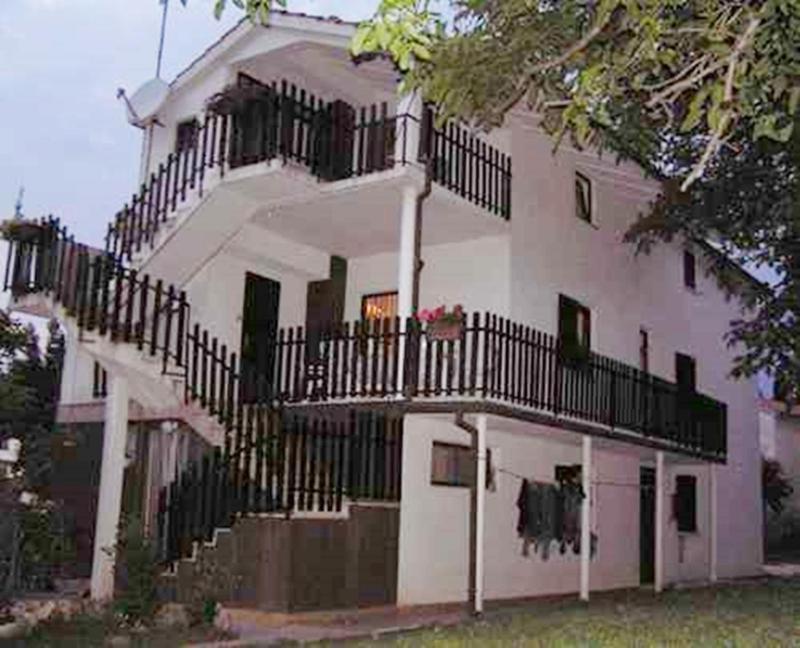 Istriensonne - Apartments Lucano Medulin Exteriör bild